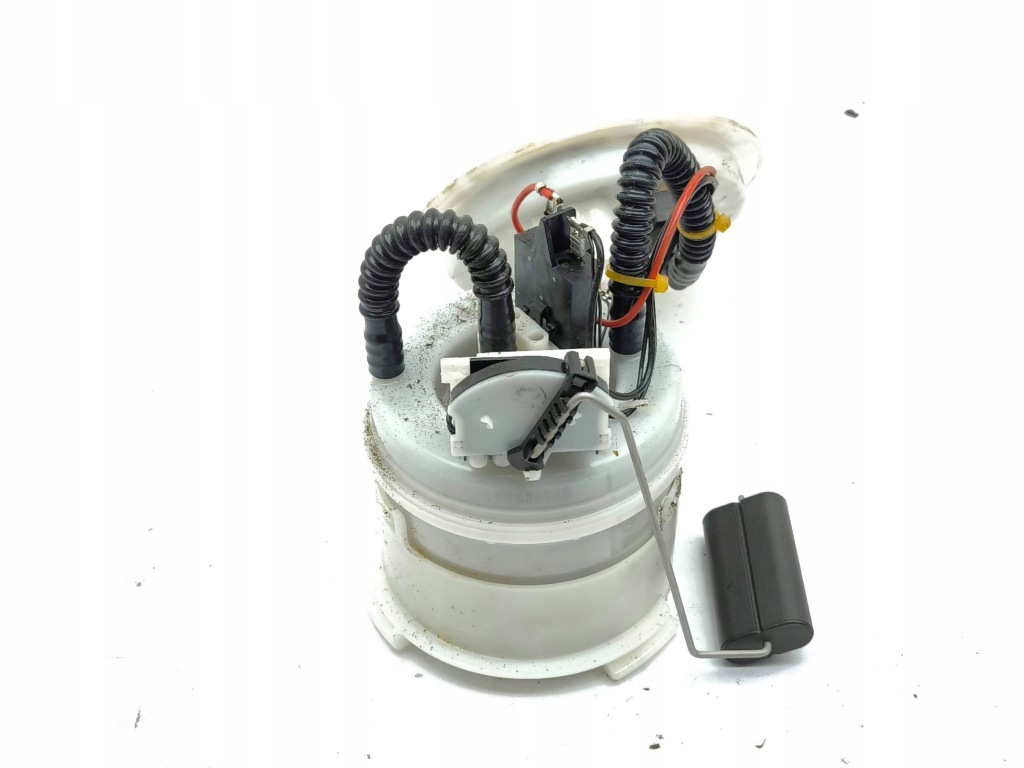 Bmw i3 насос топливной  2015 060604150100 с Разборки