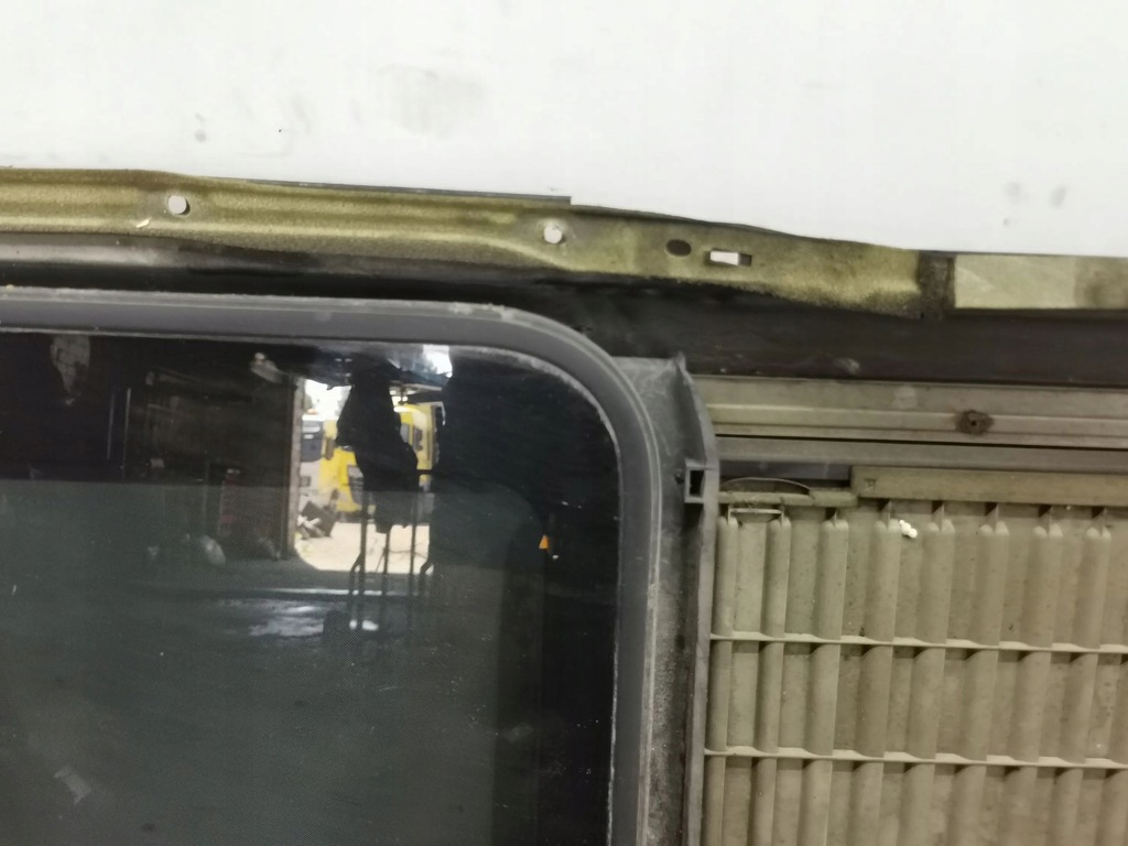 фото №9, Ford orion 1991 люк комплект