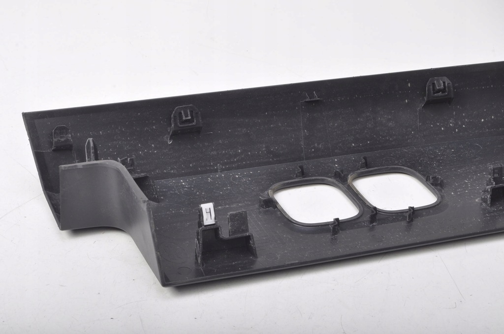 фото №11, Defender l663 корпус лампы правый задняя 21r