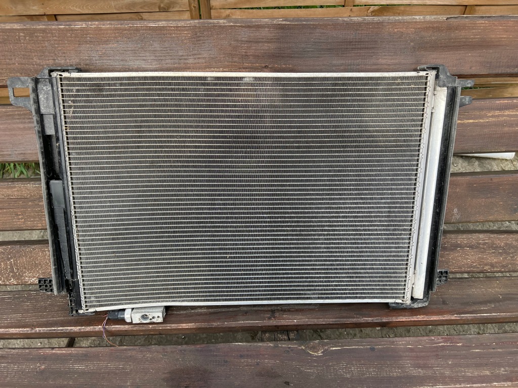 фото №1, W204 lift радіатор кондиціонера a2045000554