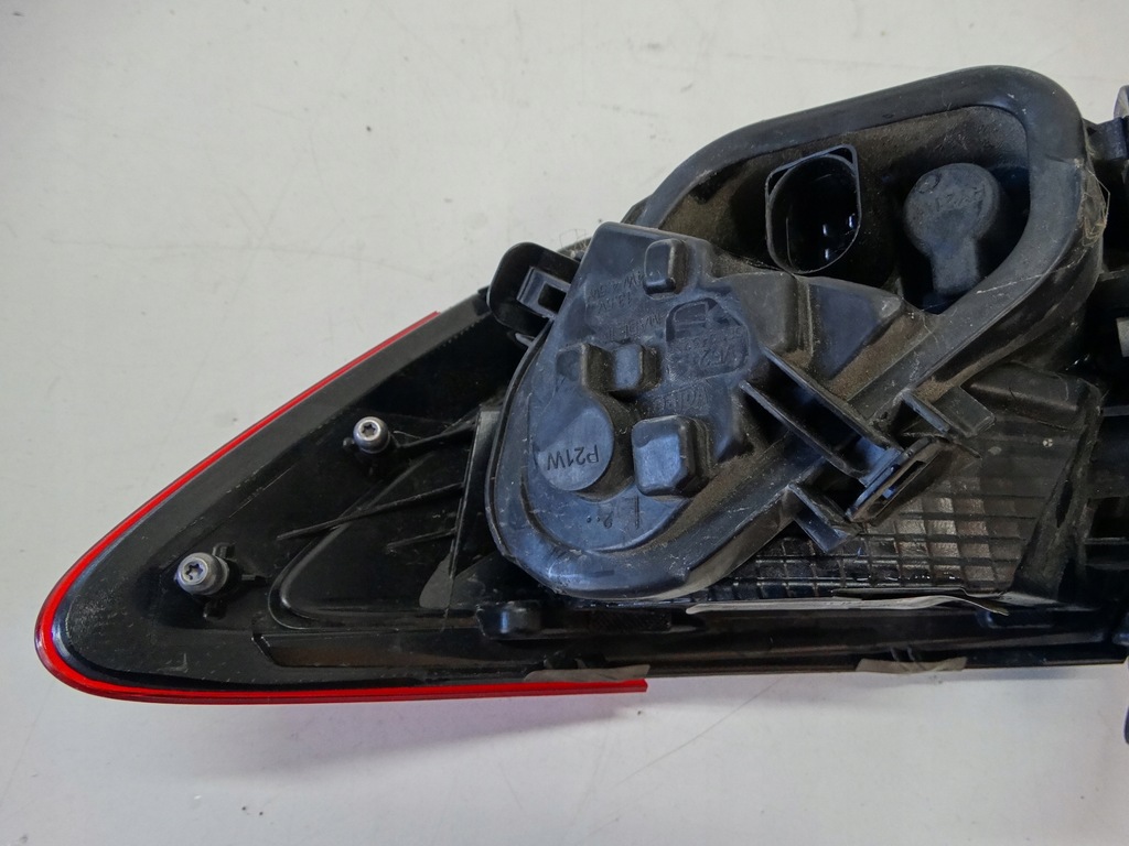 фото №11, Лампа задняя левая seat leon iii 5f0945207e