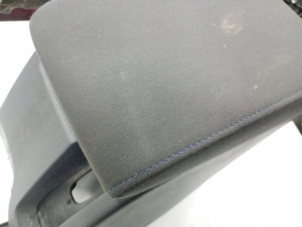 фото №5, Vw golf v + plus подлокотник между передние сиденья 5m0864207c