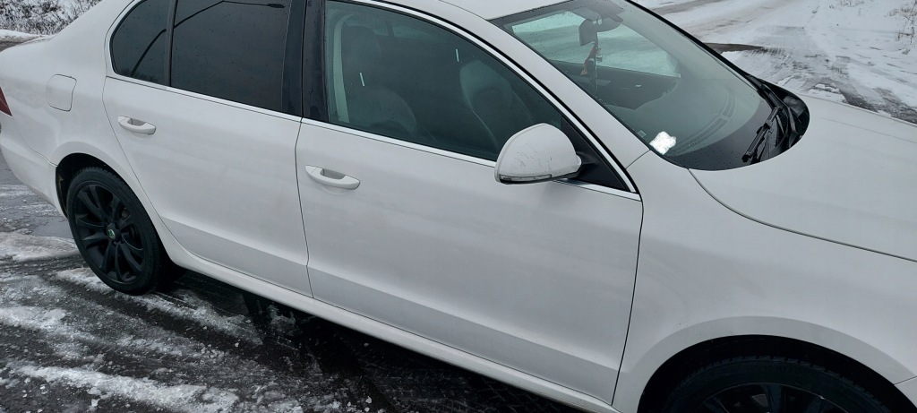 фото №1, Дверь передние правое skoda superb 2 ii lf9e 9p9p