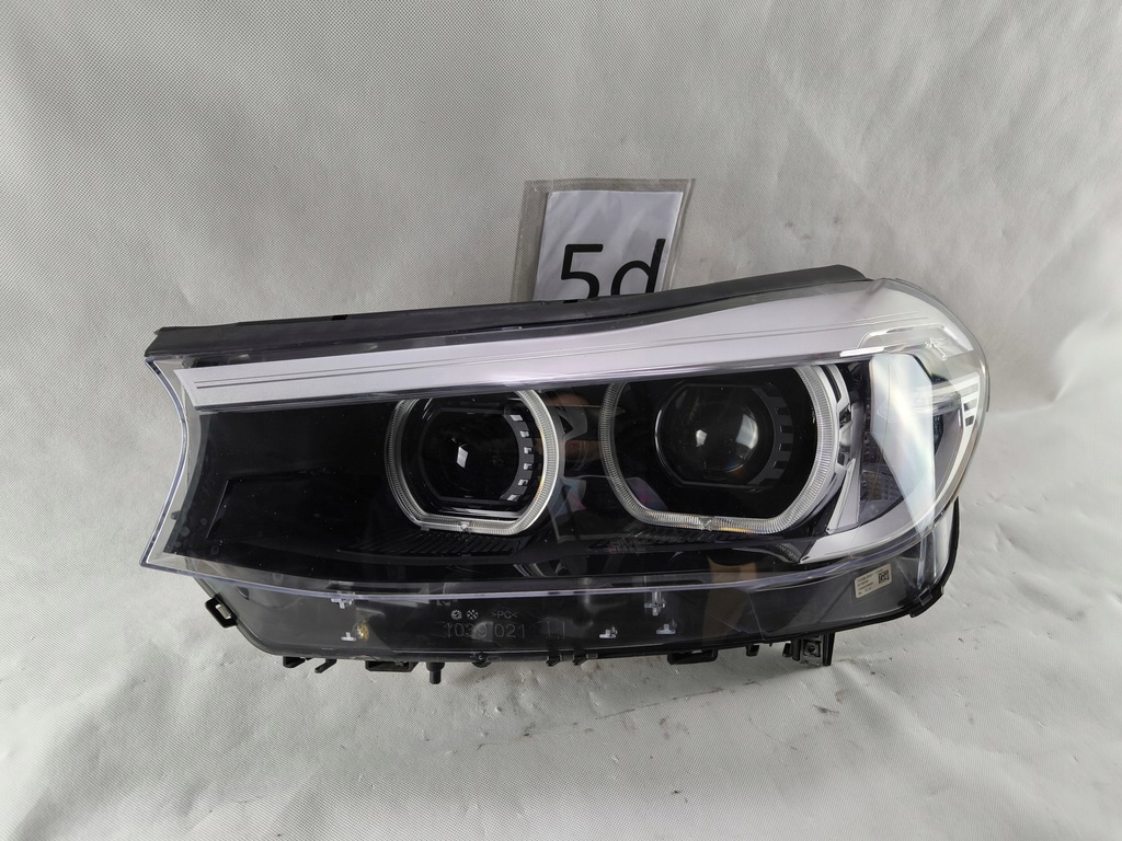 фото №1, Bmw 6 g32 full led левый фара лампа 8497215