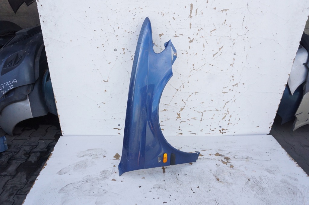 фото №1, Крыло правый перед saab 93 9-3