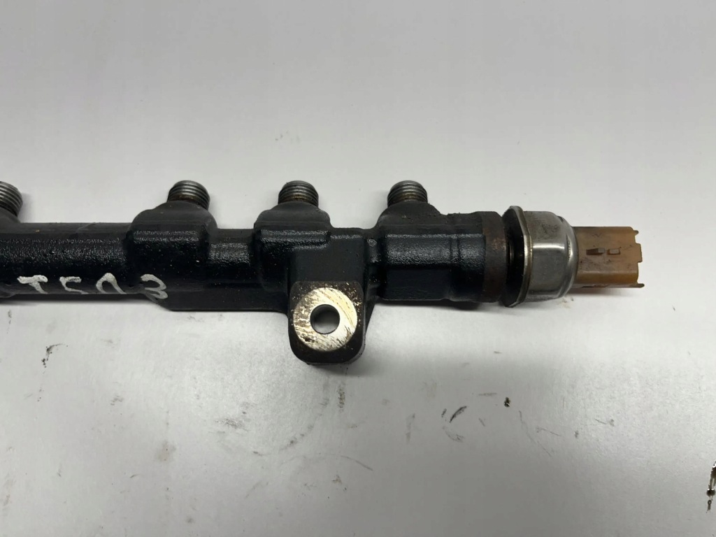 фото №9, Peugeot 208 i шланг топливный 9804776780 1600cm3 2017