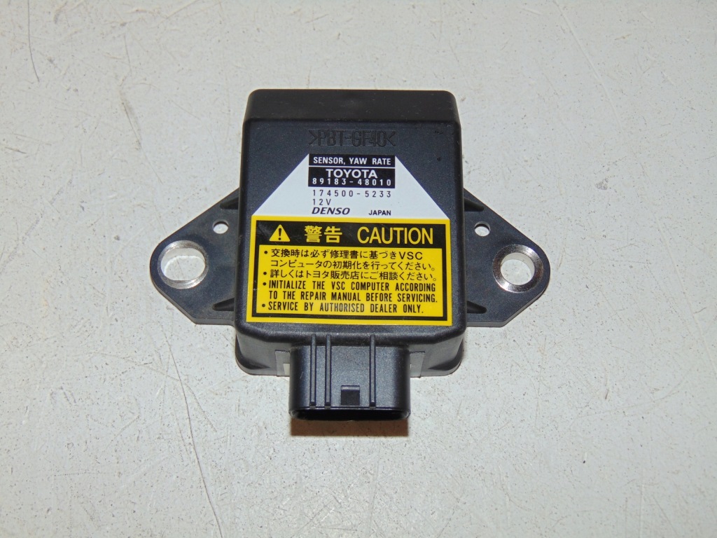 фото №1, Модуль блок управления toyota prius ii 1.5 8918348010