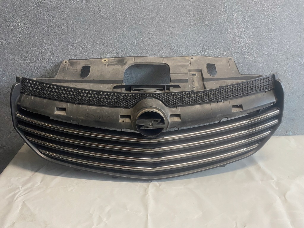 фото №1, Решётка радиатора решётка радиатора opel vivaro b 623105615r