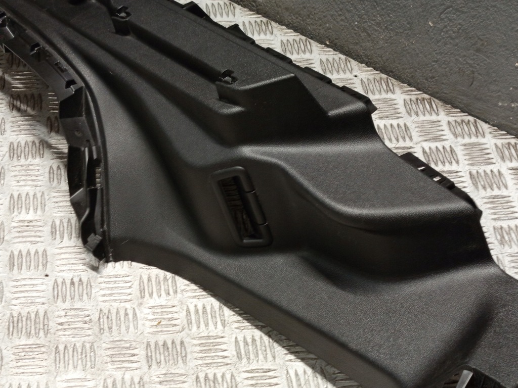 Bmw оригінальний номер 9462434 x1 u11 x1l u12 кронштейн кронштейн полиця багажника праве в Україні