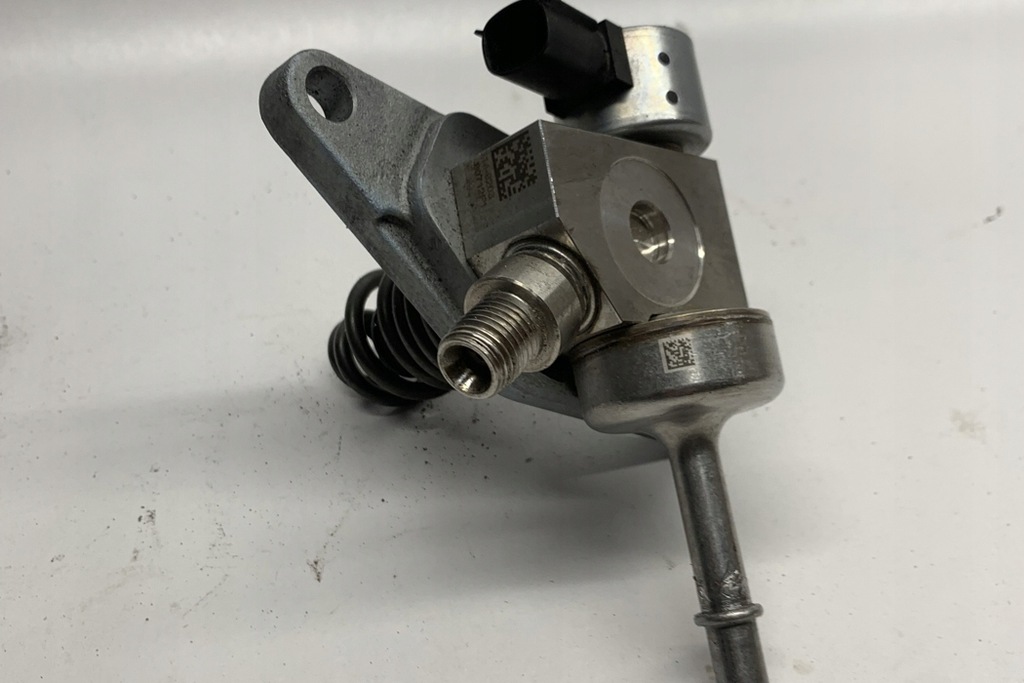 фото №8, Wysokociśnieniowa насос топливная chevrolet camaro cabrio 12697967 6.2l