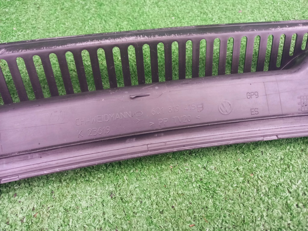 Vw polo iv 9n 01-05 1.2 awy gsh панель фары жабо пластиковый европа Цена