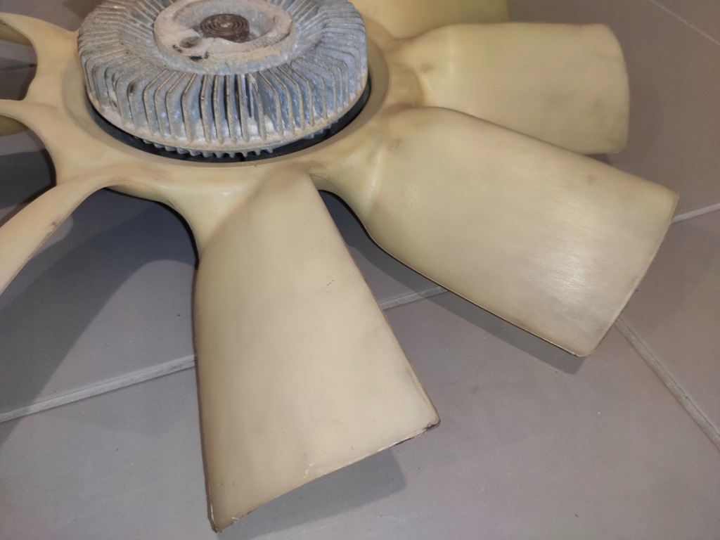 фото №13, Jeep cherokee liberty kk 2.8crd dodge nitro вязкостная муфта целая оригинал