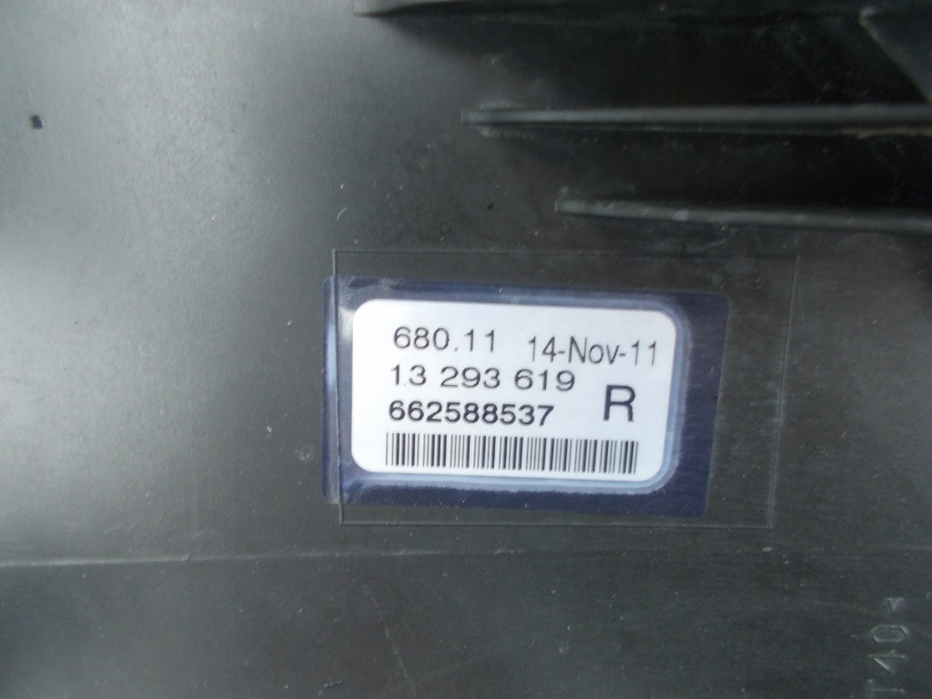 фото №15, Протитуманна фара протитуманні фари лівий правий перед opel astra j iv 13293619 13293618