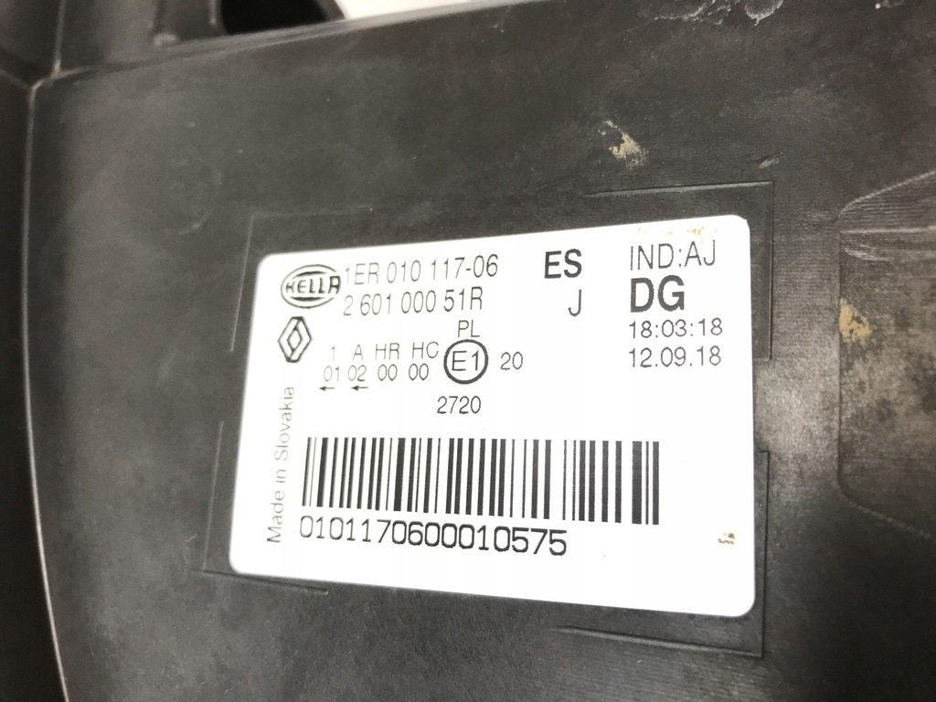 фото №13, Renault master iii лампа передняя 260100051r 1er010117 1er01011706