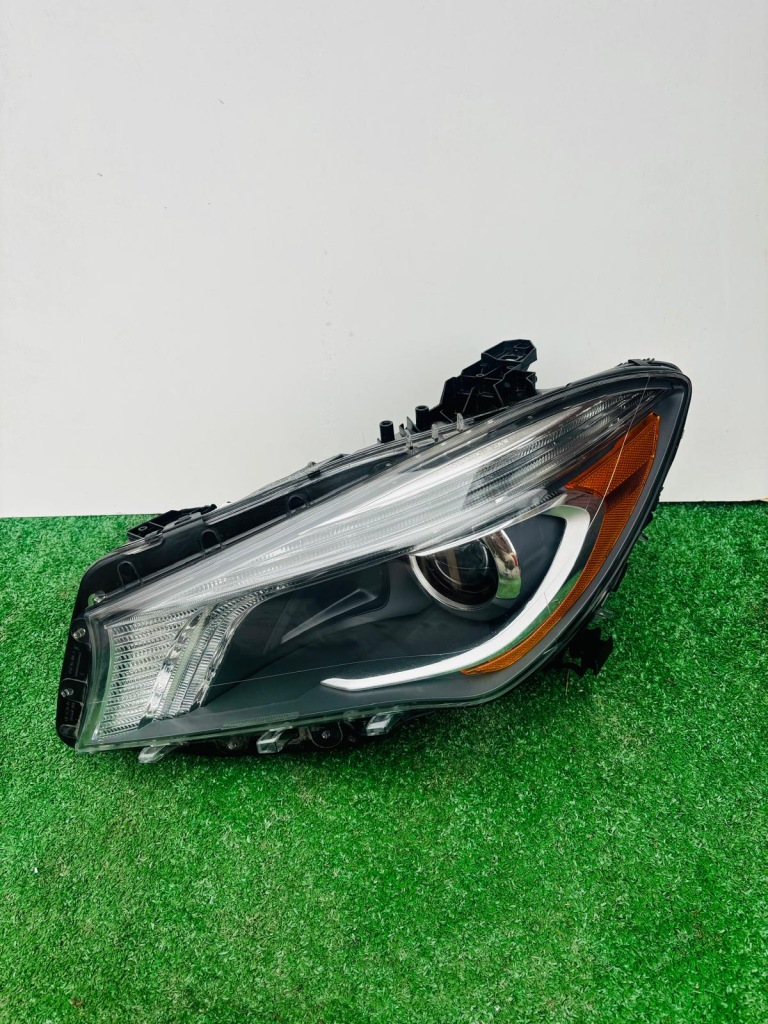 фото №1, Лампа ліва фара mercedes cla w117 bi ксенон + led usa демонтаж ameryka