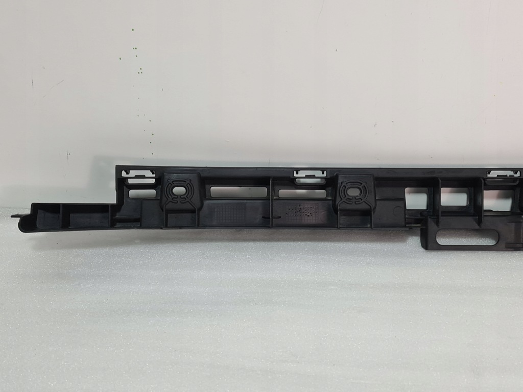 фото №10, Напрямна середній бампера задня skoda kodiaq 565807863