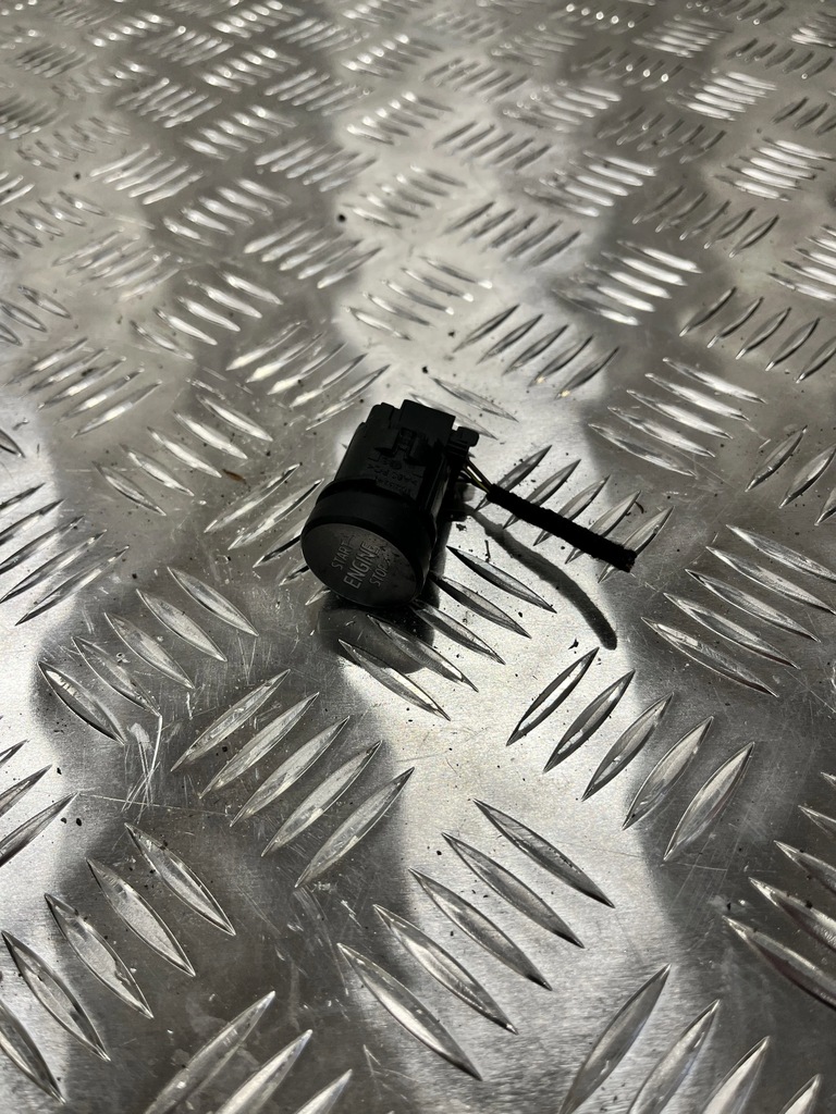 фото №1, Выключатель кнопка запуск стоп skoda kamiq 19- 3v0905217a