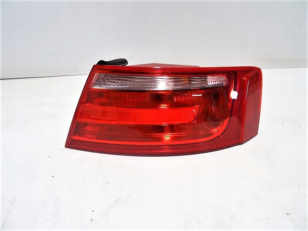 фото №1, Audi a5 sportback лампа przed liftem правый задняя