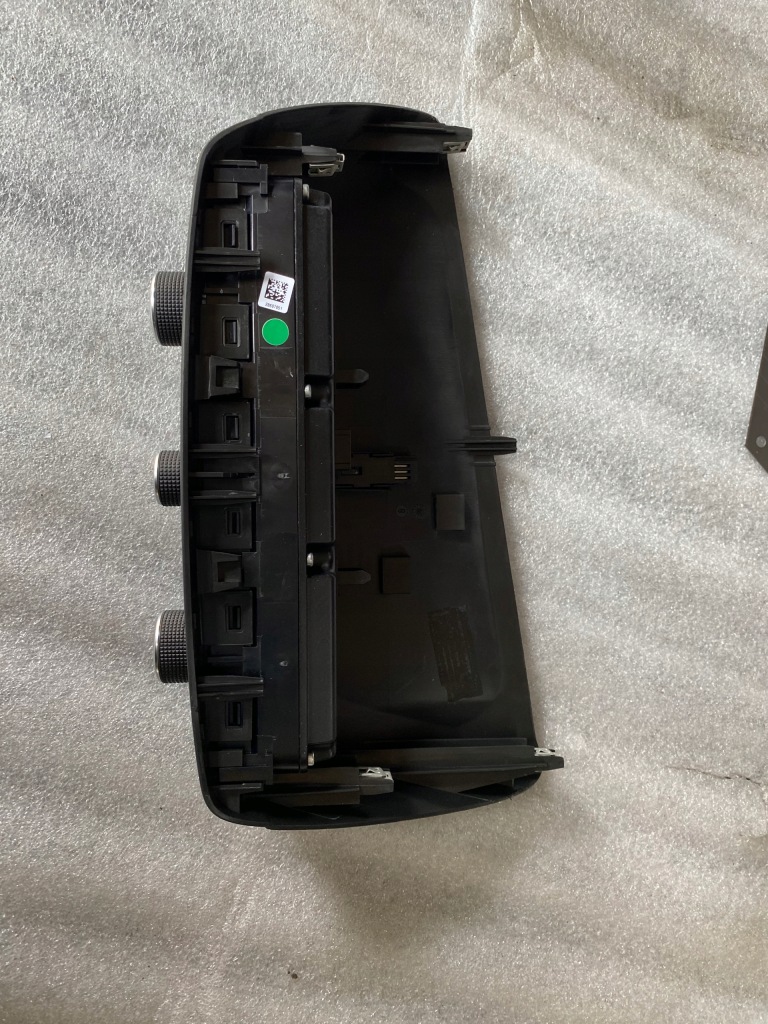 фото №3, Opel crossland x панель кондиционера