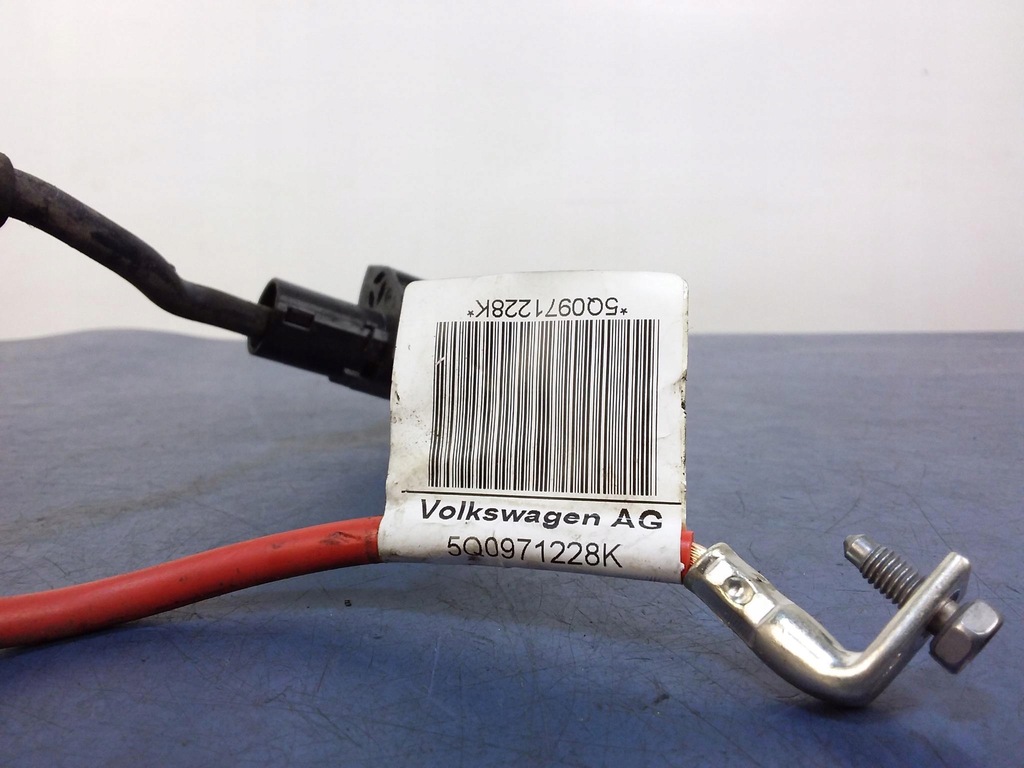 фото №4, Skoda octavia iii 1.4 tsi клемма плюсовая шланг