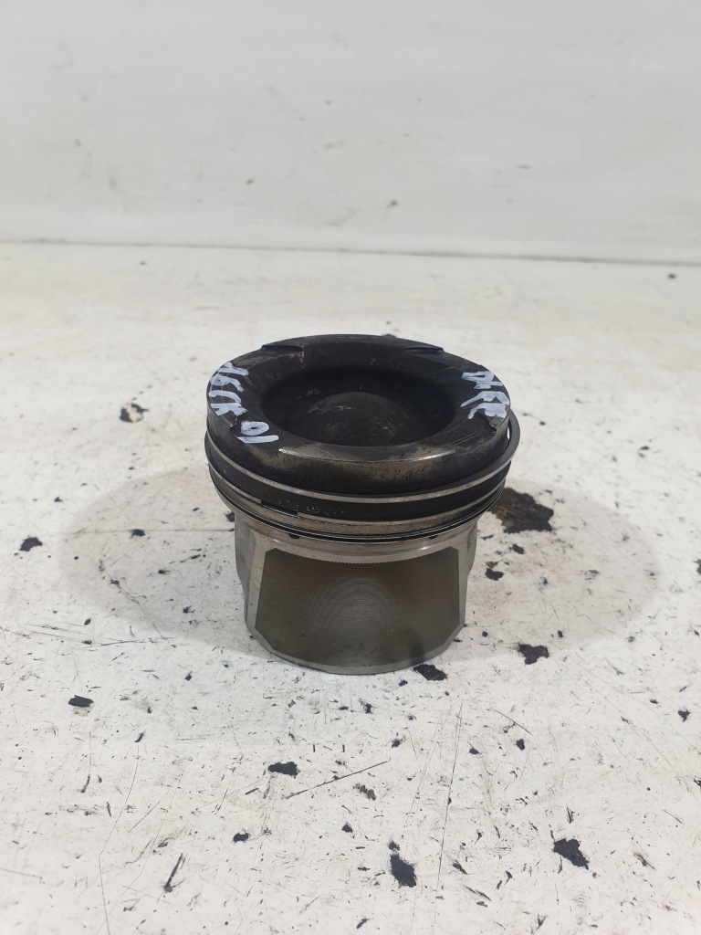 фото №1, Поршень hyundai kia 1.6 crdi d4fe