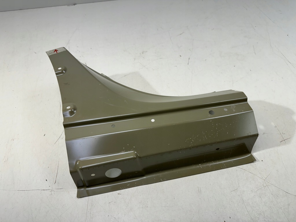 Поріг праві задній tesla model y Недорого