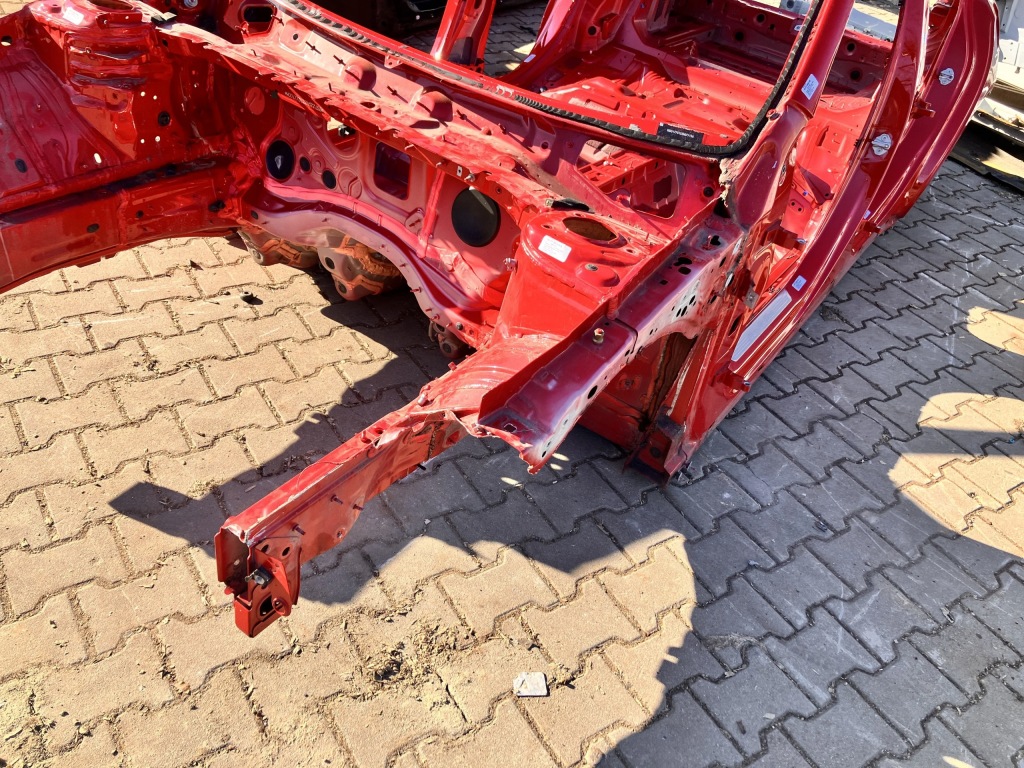 Купить Лонжерон левая четверть mercedes a klasa w177 лак 589