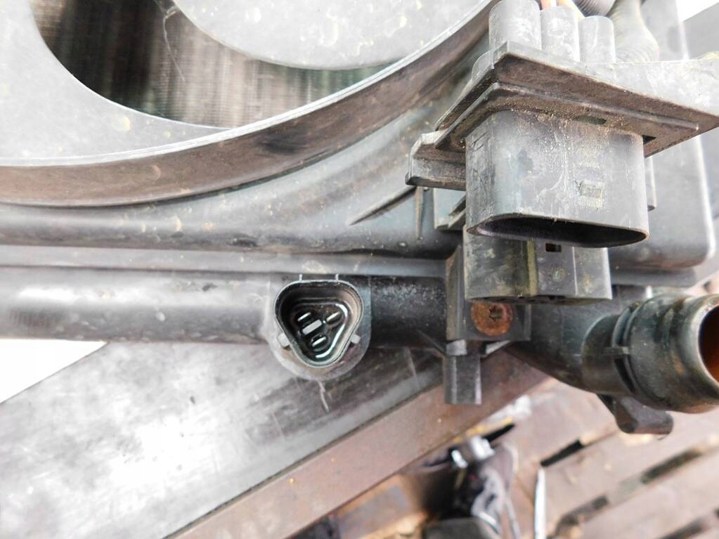 фото №7, Seat toledo ii 1.6 2002r радиатор + вентиляторы