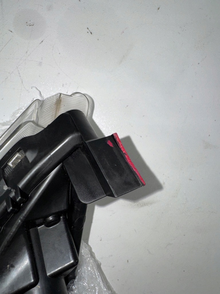 Nissan juke f15 рестайлінг  фара правий перед led drl 26120bv80a 14- в Україні