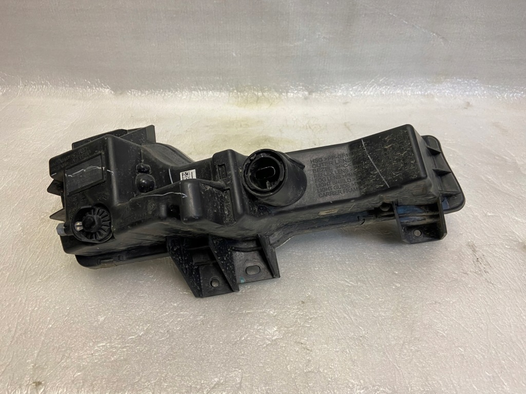 Tesla model 3 y протитуманна фара лівий led 1624797-00-a в Україні