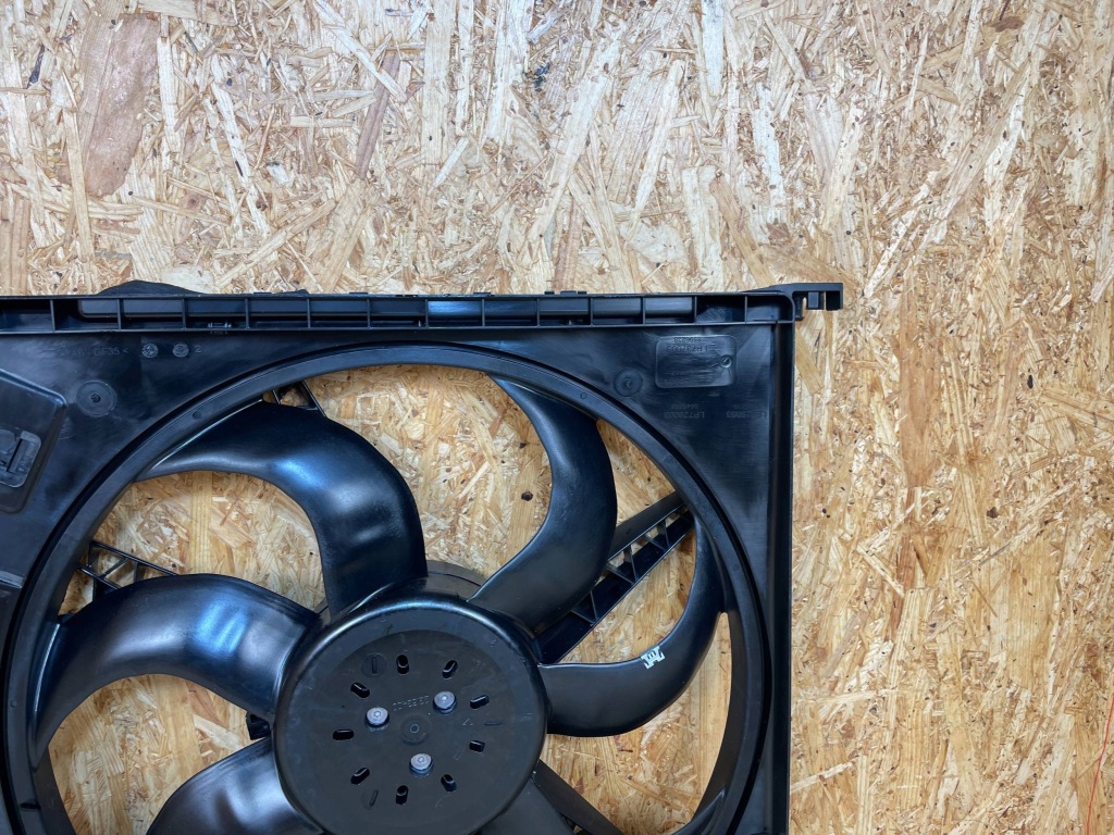 Вентилятор радиатор корпус bmw f39 f40 f45 f48 mini f55 f56 f57 f60 864586 Киев