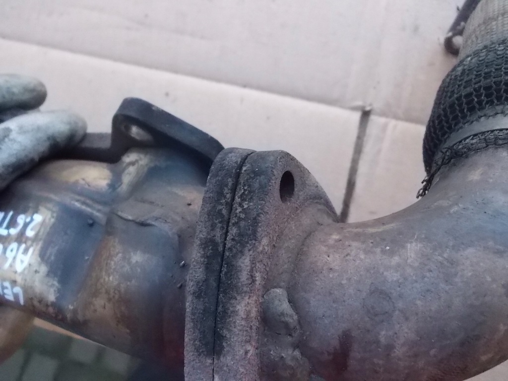 фото №8, Коллектор выпускной audi a6 c5 2,5 tdi 059253038