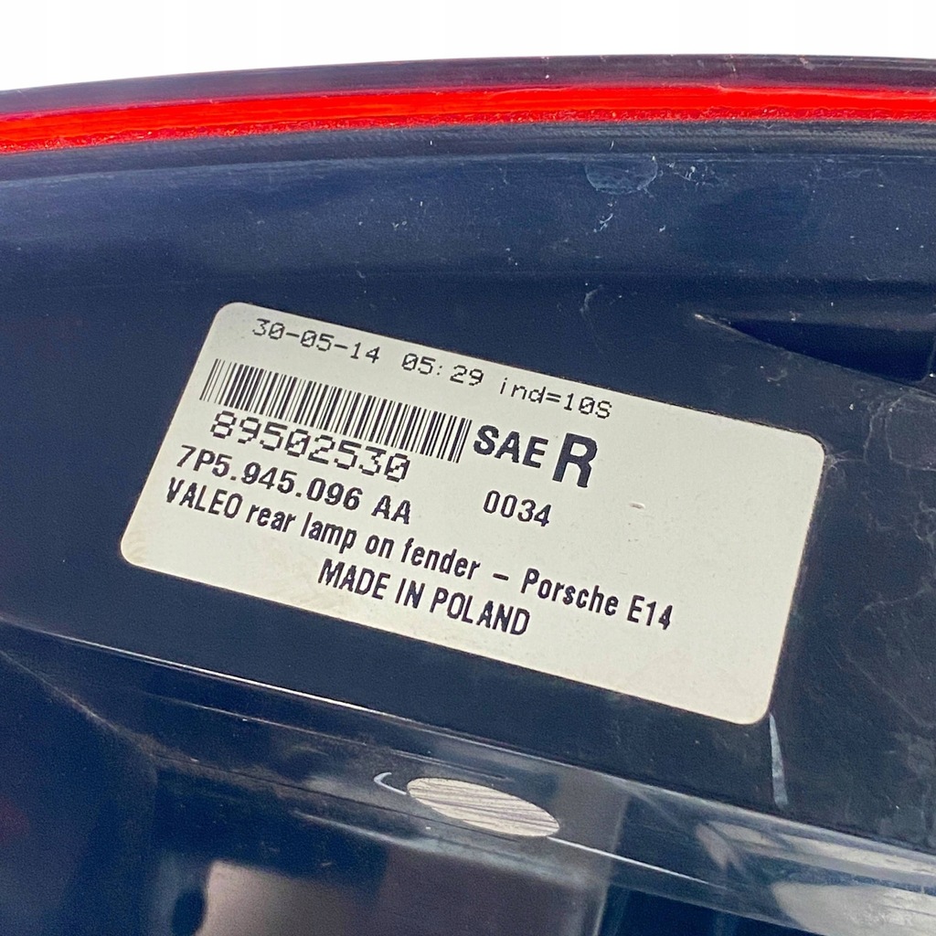 фото №10, Porsche cayenne 92a 2011 правая сторона лампа задняя