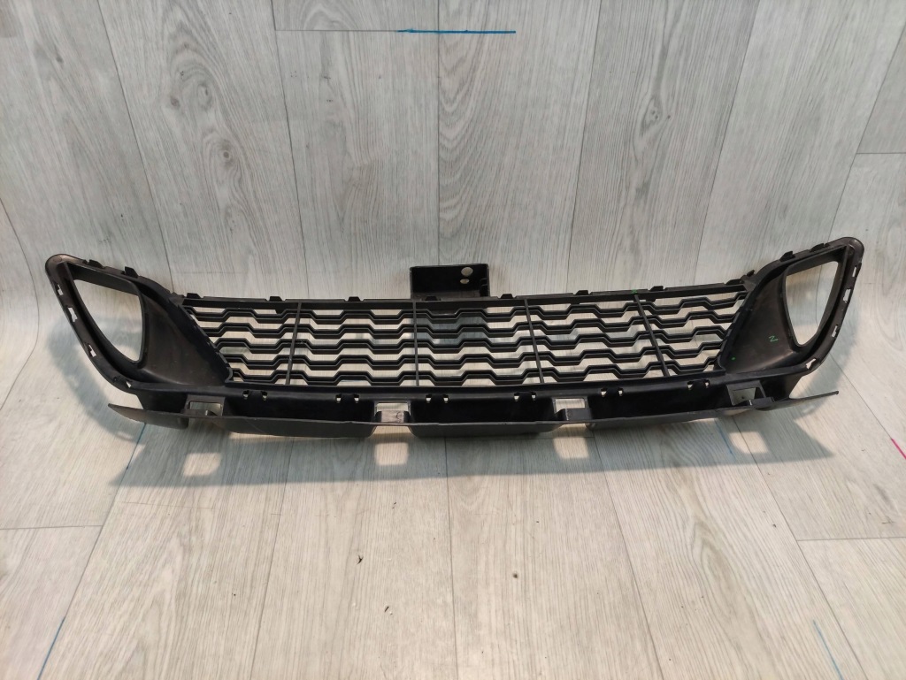 Bmw 2 f45 m-pakiet решётка средняя бампера перед 8057891 в Украине