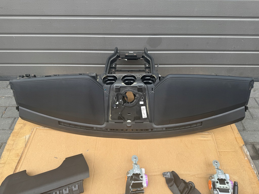 фото №6, Ford mustang панель приладів консоль подушки безпеки подушка безпеки ремені