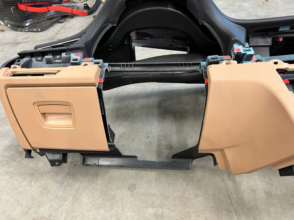 фото №11, Консоль приборная панель ремни наколенники bmw 7 f01 f02 lci lift 2014 usa коленная подушка безопасности pas