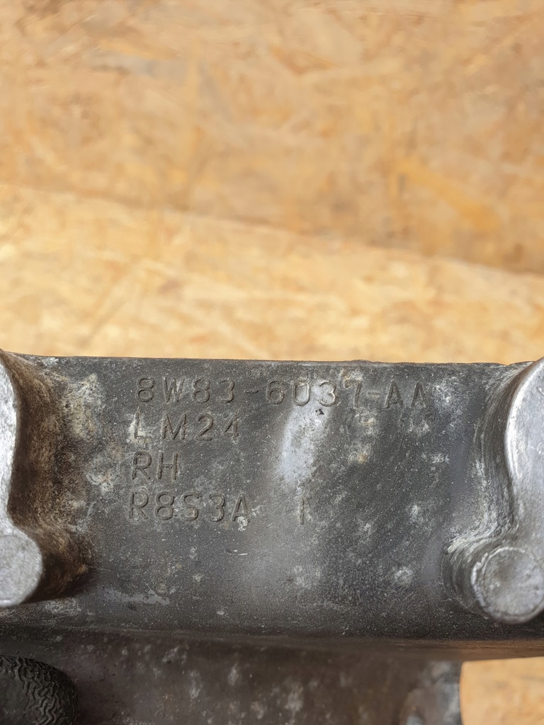 фото №7, Jaguar xf кронштейн двигуна 8w83-6037-aa