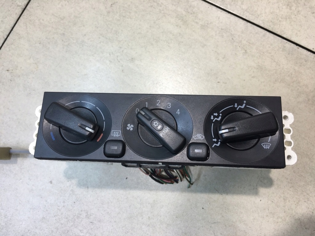 фото №6, Панель обдув кондиционера space star mr262492