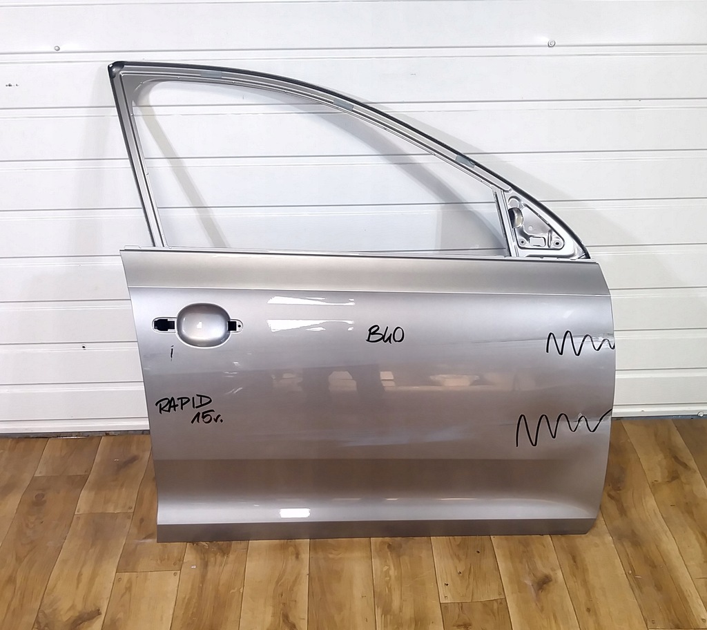 фото №1, Розпродаж двері skoda rapid двері перед праве 2015r