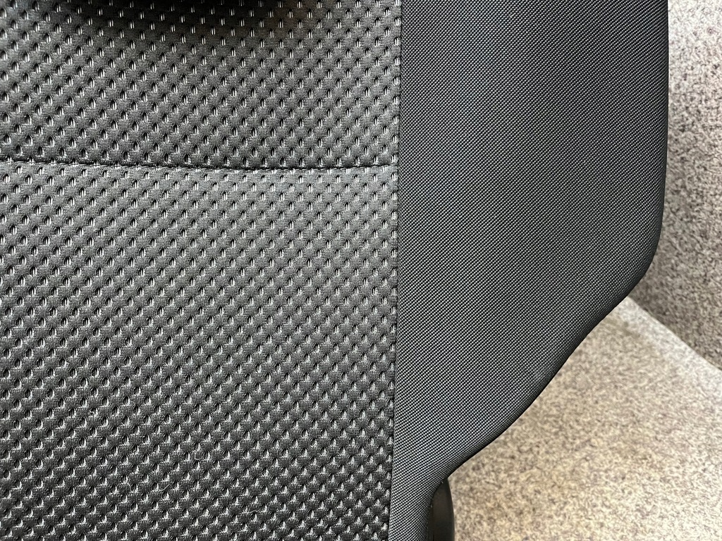 фото №7, Заднє сидіння isofix підлокітник підголівники болти pas задня suzuki grand vitara ii 5d