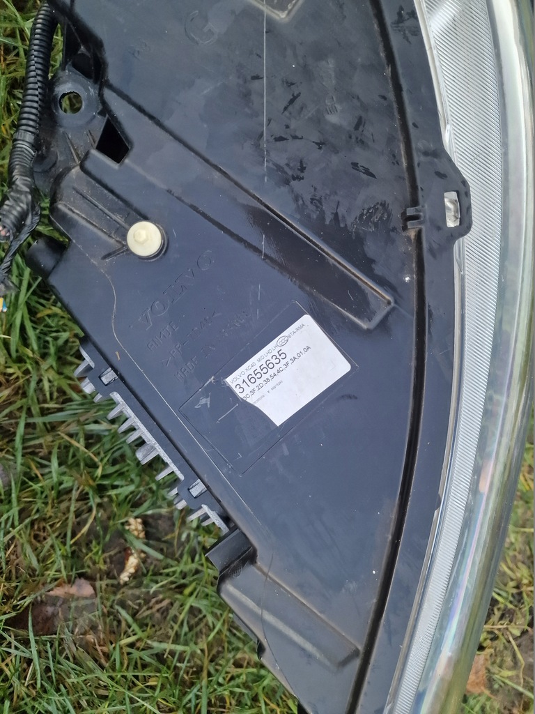 фото №5, Бампер капот лампи kompletny перед volvo xc 40 xc40 d3