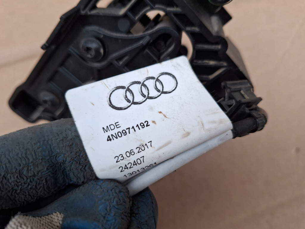 фото №8, Камера ніч vision audi a6 rs6 c8 23r 4g0980552c