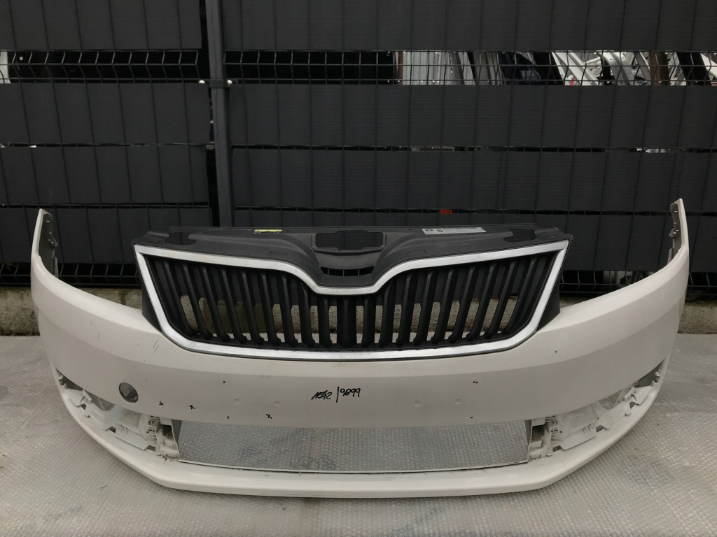 фото №1, Skoda rapid 5j бампер перед передний bez отверстий 2012-2020 9899
