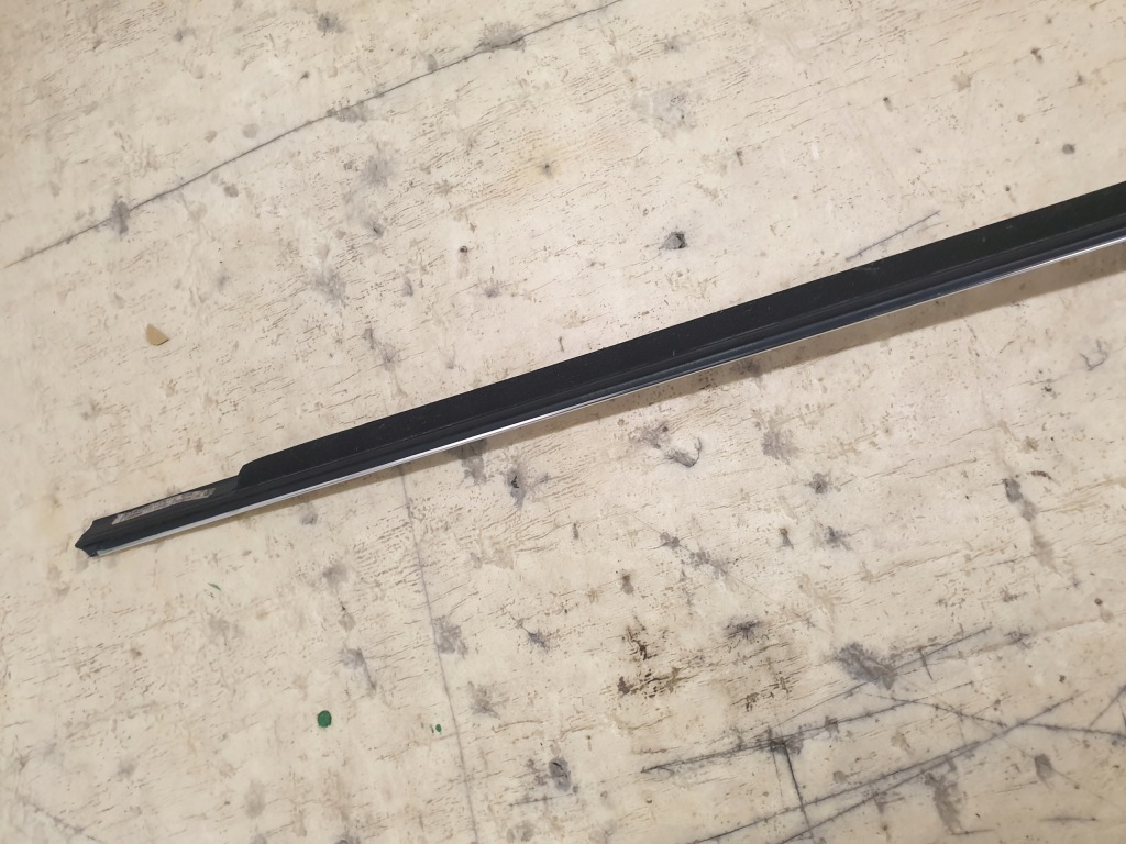 фото №8, Skoda superb ii молдинг дверь правый задняя 3t9839476