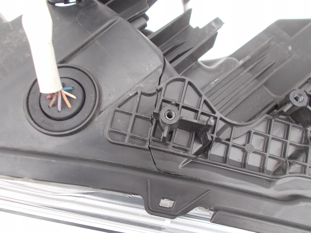 фото №13, Фара лампа nissan xtrail x-trail t32 lift led правый