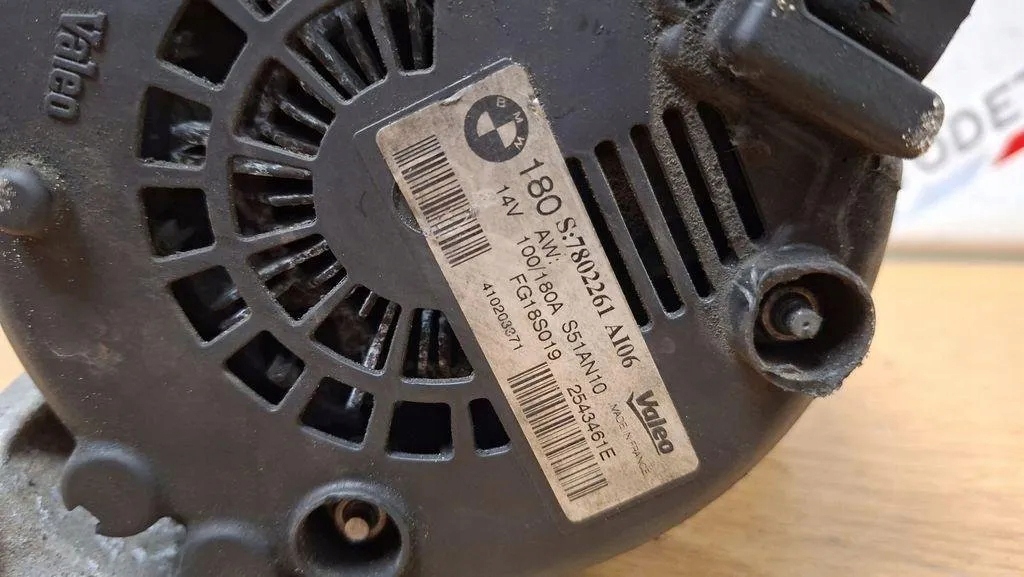 Генератор bmw x1 e84 12317802261 2.0l дизель 130kw 2010 Зі Шроту