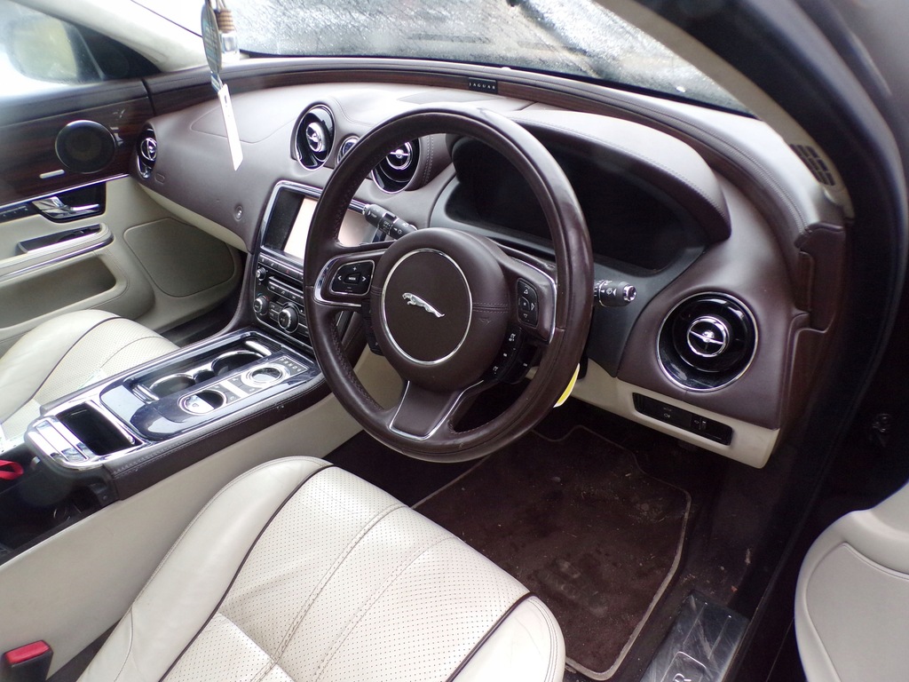 фото №8, Дверь левый перед jaguar xj x351 sedan