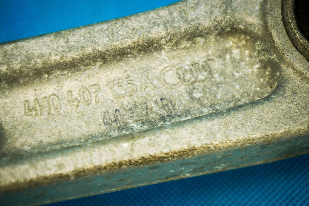 фото №8, Важіль несучий przódlewy audi a8 s8 4h 4h0407151b 4h0407689a