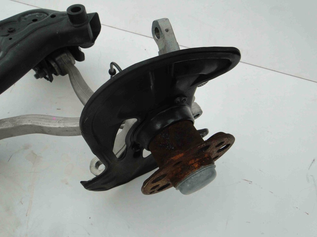 фото №9, Mercedes slc r172 поворотный кулак передняя левая правая