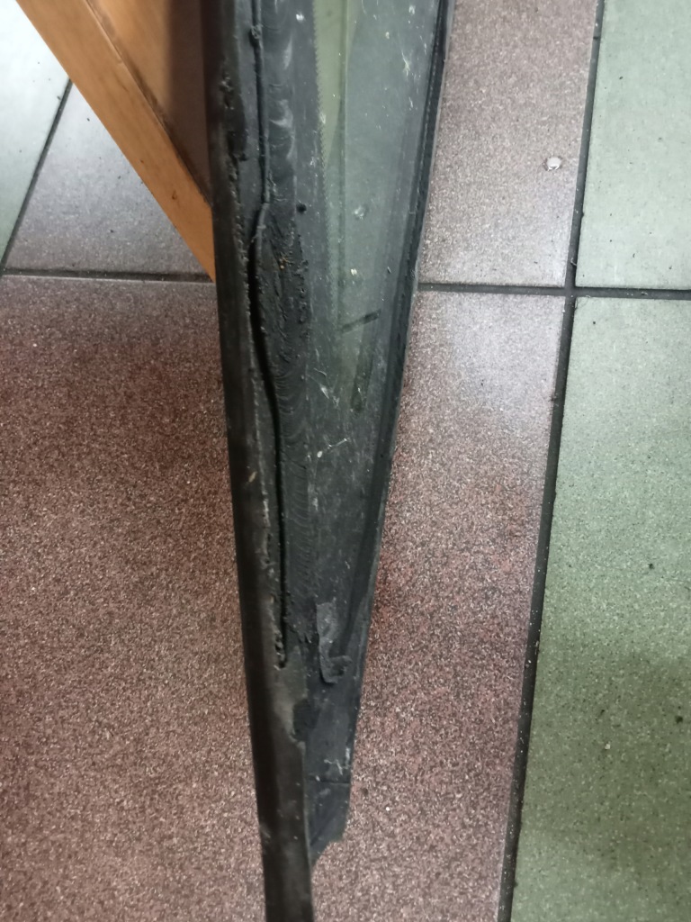 фото №5, Citroen c4 ii grand picasso 13r- стекло правый перед треугольник 15r